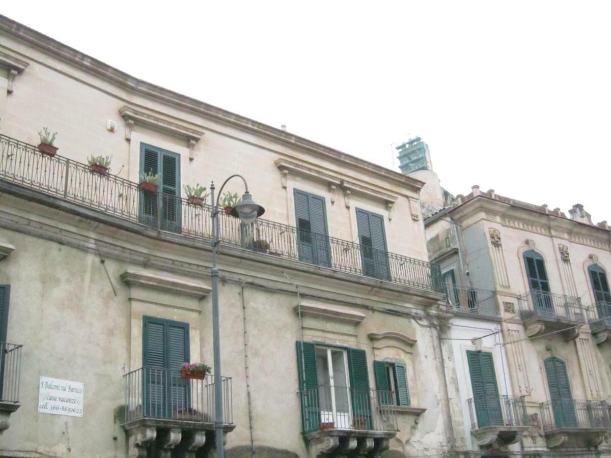 Casa Vacanze Mafalda Apartment Модика Екстериор снимка