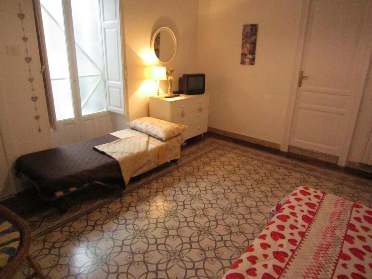 Casa Vacanze Mafalda Apartment Модика Екстериор снимка